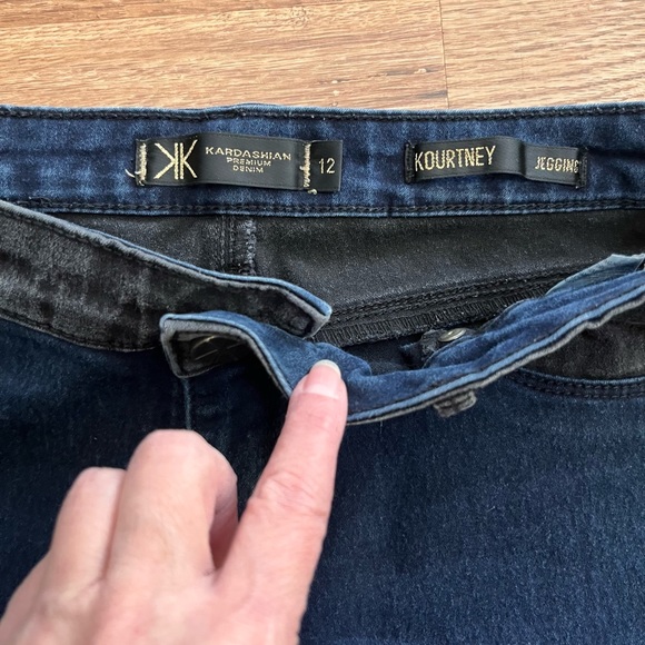 Kardashian Kollection denim two tone jeans, size 12. - Picture 5 of 6